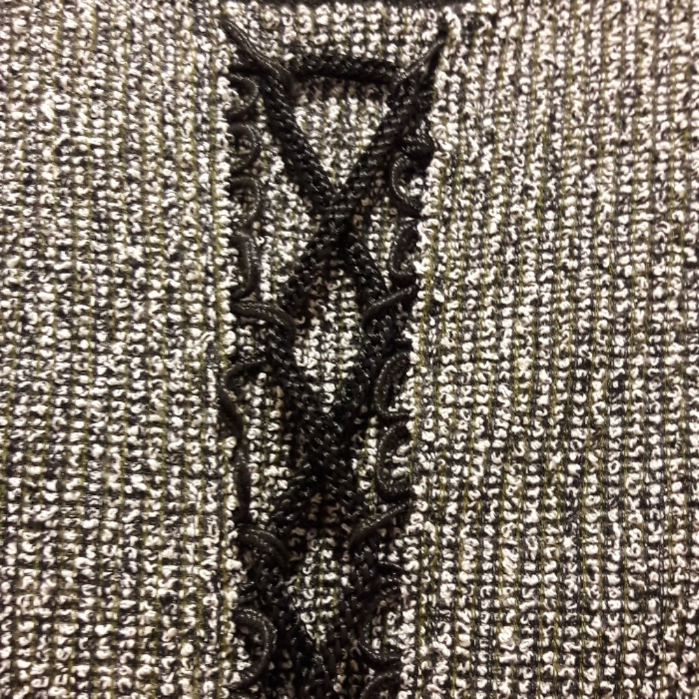 Women's Two piece Top/Skirt casual set. - Picture 6 of 8